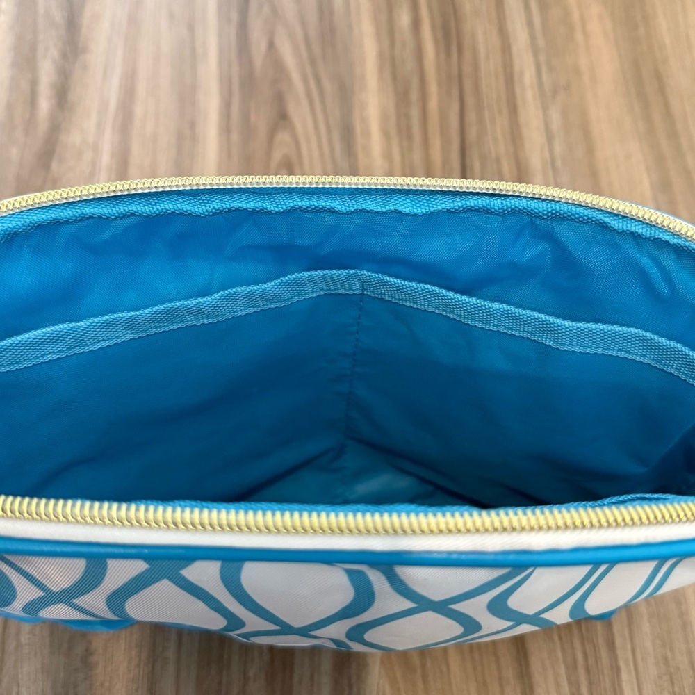 Amope Cosmetic Pouch - Picture 11 of 11